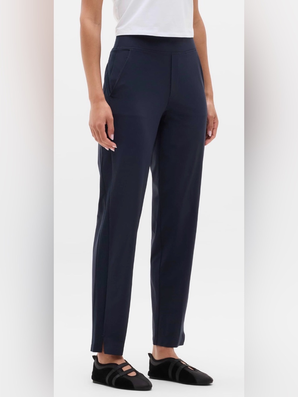 Athleta Brooklyn Mid Rise Ankle Pant Navy Blue Size 8 Athleisure Work Errands